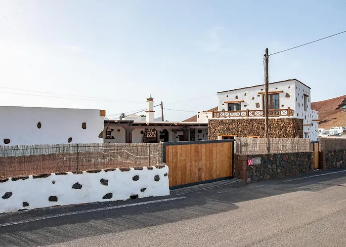 Casa Tilama Tatil Evi Tinajo